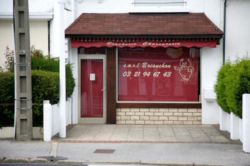 vitrine-BEUIL-min_france_frankreich_commerce_frankrijk_francia_delicatessen_butchery_charcuterie-424328